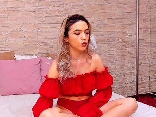 AriannaTyler bongacams