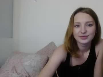 crystal_f0x chaturbate