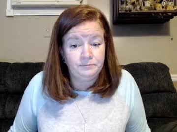 hot_mom_at_home chaturbate