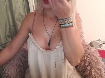 jade879 chaturbate