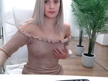 lorianelinda chaturbate