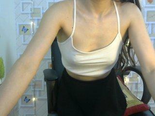 Myleg111cm bongacams