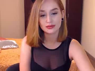 sarahmidnight chaturbate