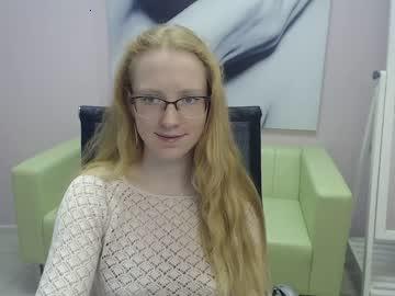 stella_goldfish chaturbate