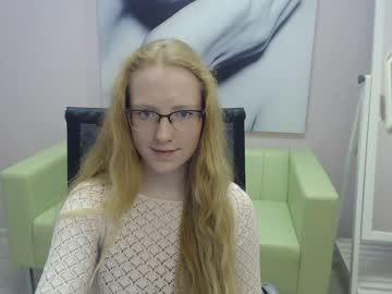 stella_goldfish chaturbate