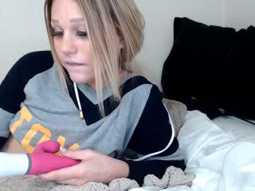 strawberry141 chaturbate